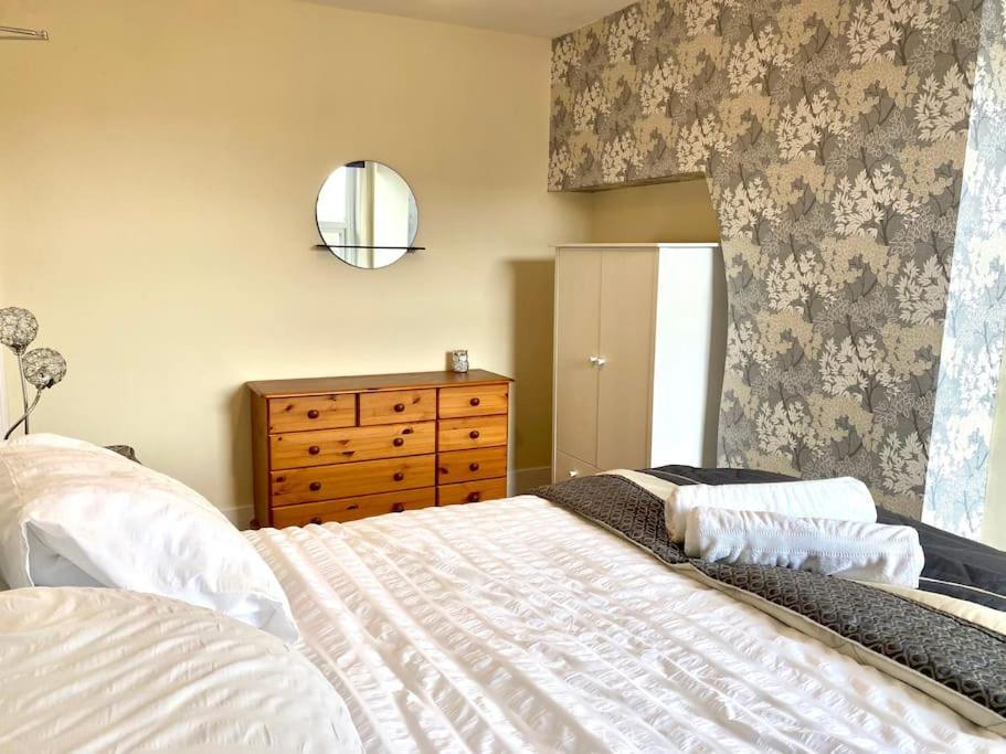 Eden Stay 5 Bedroom House Morecambe Dış mekan fotoğraf